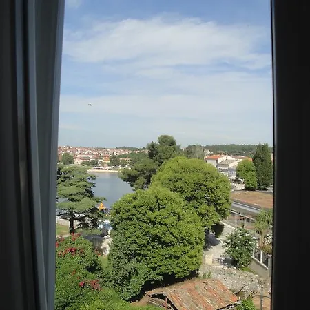 Apartment Penthouse Hitri