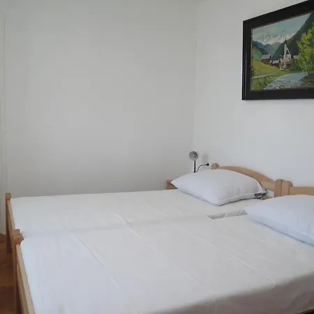 Penthouse Hitri Apartment Porec